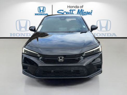 Used 2023 Honda Civic Sport image 2