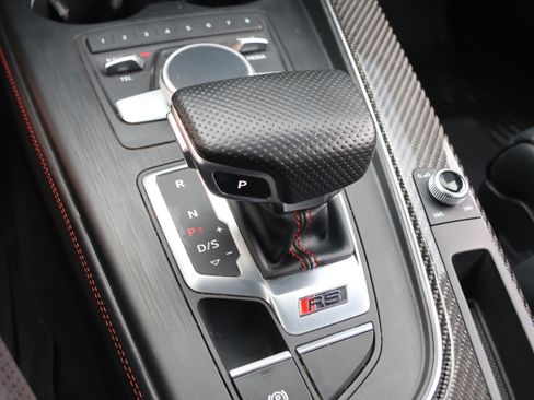 Used 2018 Audi RS 5 image 28