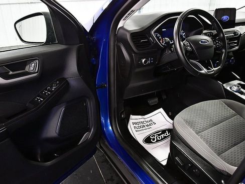 Used 2022 Ford Escape SE w/ Convenience Package image 18