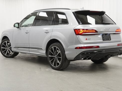 Used 2021 Audi SQ7 Prestige image 13