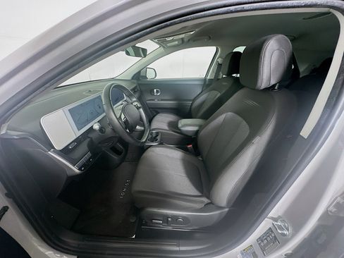 Used 2024 Hyundai Ioniq 5 SE RWD image 13