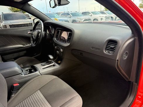 Used 2023 Dodge Charger R/T w/ Blacktop Package RWD image 39