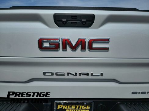 Used 2024 GMC Sierra 1500 Denali AWD/4WD image 32