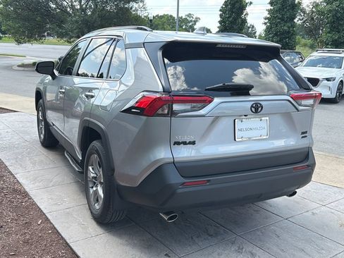 Used 2024 Toyota RAV4 XLE w/ Convenience Package AWD/4WD image 7