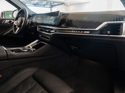 Used 2026 BMW X6 xDrive40i AWD/4WD image 25
