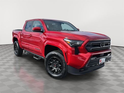 Used 2024 Toyota Tacoma SR5 AWD/4WD image 1