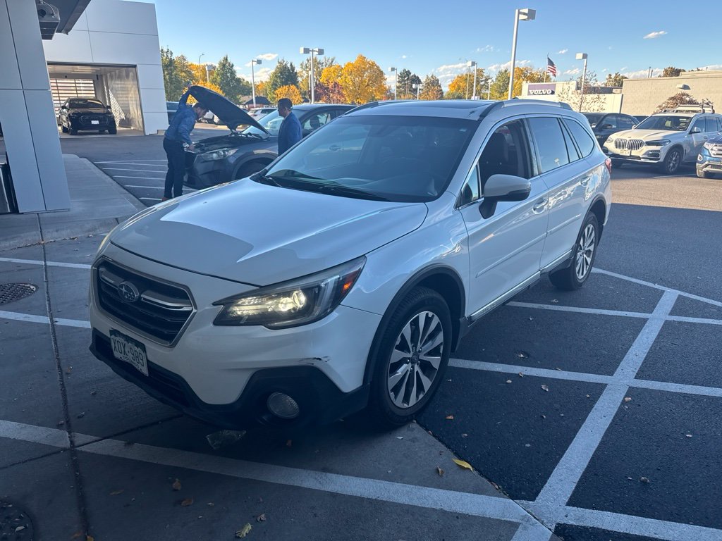 Used 2018 Subaru Outback 3.6R Touring w/ Protection Package #1 AWD/4WD image 2