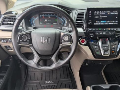 Used 2022 Honda Odyssey Elite image 25