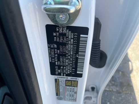 Used 2025 Kia Sportage LX FWD image 29