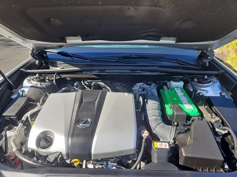 Used 2019 Lexus ES 350 image 34