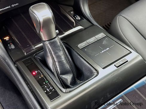 Certified 2023 Lexus GX 460 Premium w/ Premium Package image 17