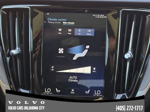 Used 2020 Volvo V60 T5 Cross Country image 18