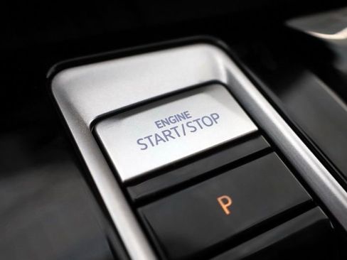 New 2026 Volkswagen Atlas SEL Premium R-Line image 24