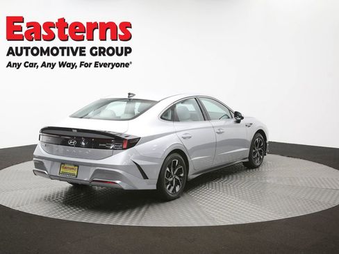 Used 2025 Hyundai Sonata SEL FWD image 40