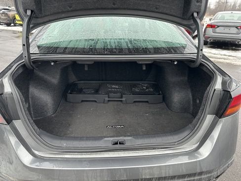 Certified 2024 Nissan Altima 2.5 SV image 7