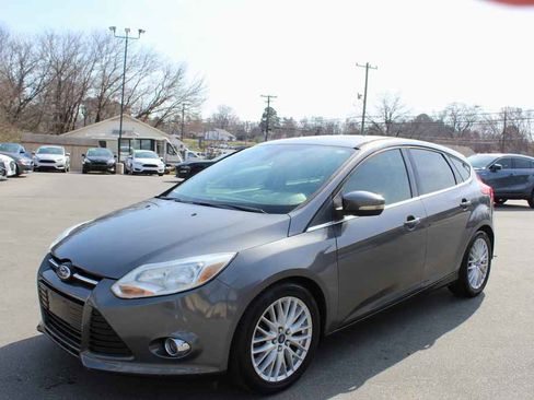 Used 2012 Ford Focus SEL image 1