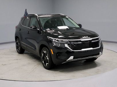 Used 2025 Kia Seltos EX