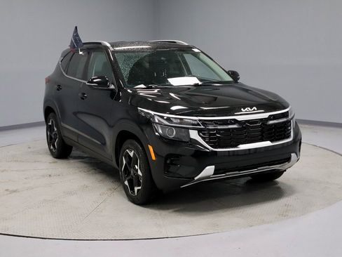 Used 2025 Kia Seltos EX image 1