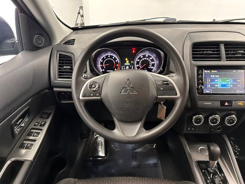 Used 2019 Mitsubishi Outlander Sport ES FWD image 33