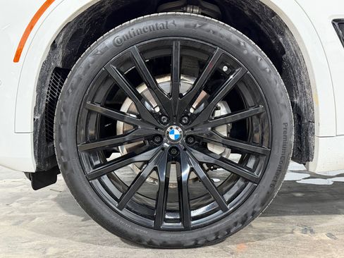 Used 2022 BMW X5 sDrive40i w/ M Sport Package RWD image 11