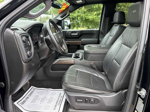 Used 2021 Chevrolet Silverado 2500 High Country w/ Z71 Off-Road Package AWD/4WD image 20