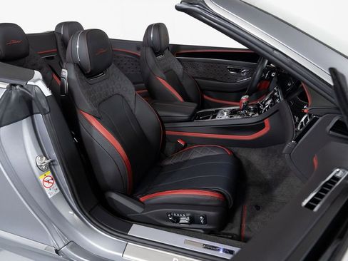 Used 2023 Bentley Continental GT Speed image 40