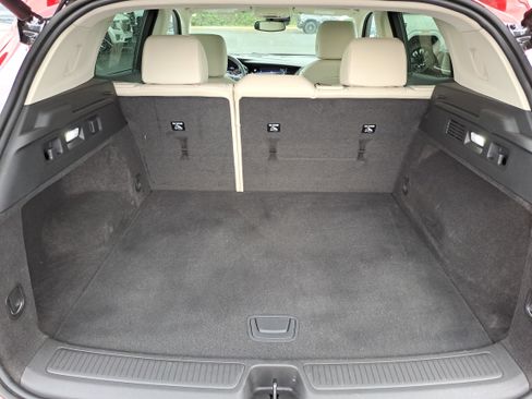 Used 2022 Buick Envision Essence w/ Technology Package I image 6