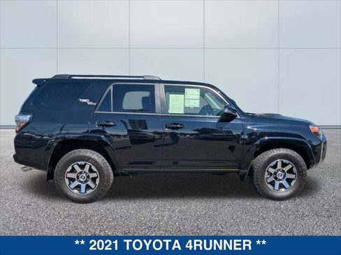 Used 2021 Toyota 4Runner TRD Off-Road Premium w/ Moonroof Package AWD/4WD image 6