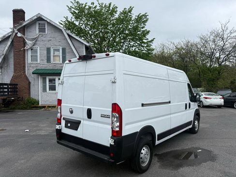Used 2023 RAM ProMaster 2500 FWD image 5