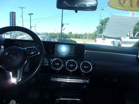 Used 2019 Mercedes-Benz A 220 image 10