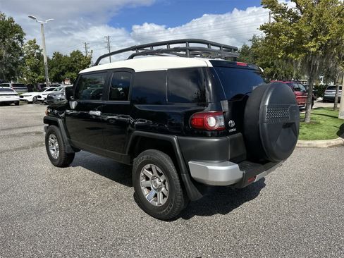 Used 2014 Toyota FJ Cruiser 4WD image 4
