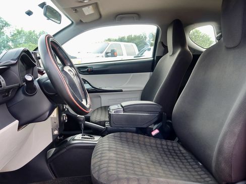 Used 2014 Scion iQ FWD image 12