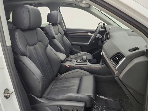 Used 2022 Audi Q5 e Premium Plus w/ Premium Plus Package image 20