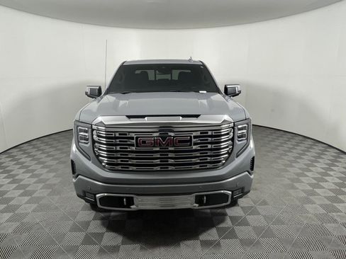 Used 2025 GMC Sierra 1500 Denali image 8