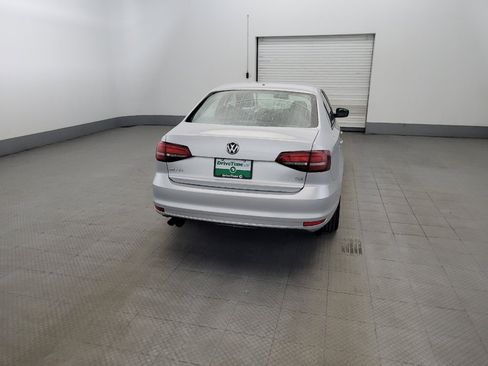 Used 2016 Volkswagen Jetta S FWD image 7