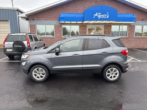 Used 2018 Ford EcoSport SE image 3