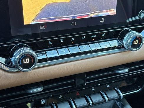 New 2026 GMC Canyon AT4 image 23