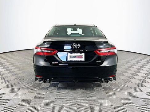 Used 2023 Toyota Camry XSE image 9