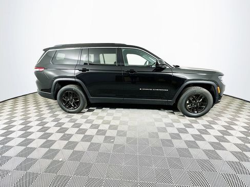 Certified 2025 Jeep Grand Cherokee L Laredo w/ Trailer Tow Package image 14