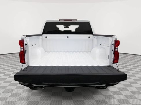 Used 2021 Chevrolet Silverado 1500 Custom Trail Boss AWD/4WD image 7