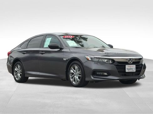 Used 2018 Honda Accord LX image 7