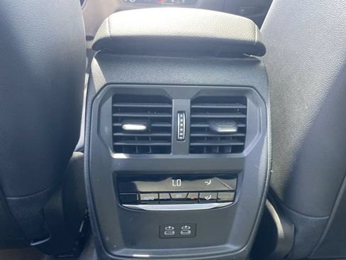 Used 2023 BMW 330e RWD image 22