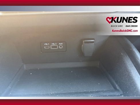 Used 2025 Nissan Altima 2.5 SV FWD image 32
