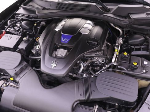 Used 2014 Maserati Ghibli S Q4 image 24