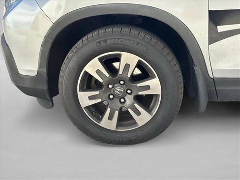 Used 2018 Honda Ridgeline RTL-T image 22