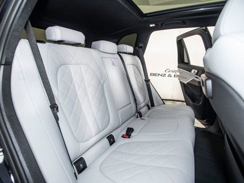 Used 2023 BMW X5 sDrive40i w/ M Sport Package image 40