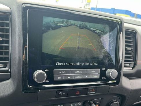Used 2024 Nissan Frontier PRO-4X w/ Technology Package AWD/4WD image 29