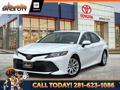 Used 2018 Toyota Camry LE
