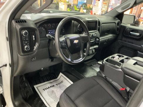 Used 2023 Chevrolet Silverado 1500 W/T w/ Trailering Package image 15