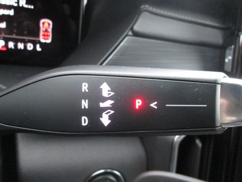 Certified 2025 GMC Acadia Elevation image 20